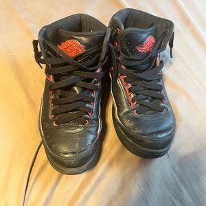 Kids Jordan 2 size 4.5y